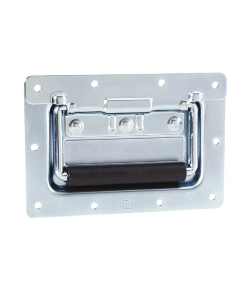 Recessed Sprung Handle medium in large Dish 9