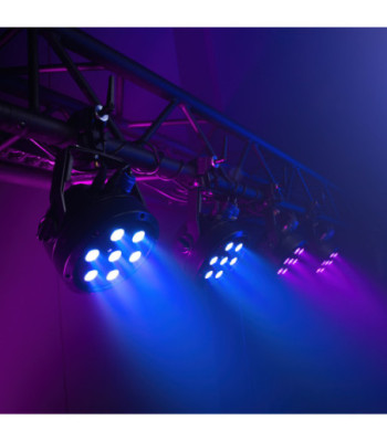 Cameo Set Including 4 x CLROOTPAR4WH Incl. IR Remote Control (CLPFLAT1REMOTE)