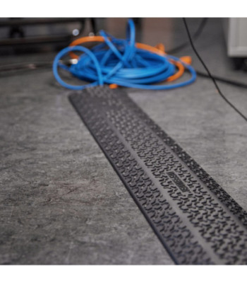 Defender XPRESS drop-over cable protector 40mm