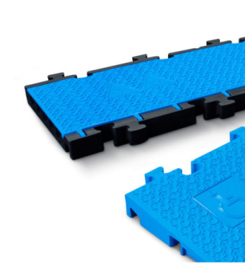 Defender Midi 5 2D set blue module system for wheelchair ramp and wheelchair accessible transition