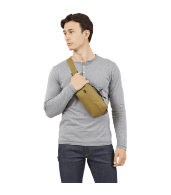 Thule Aion Sling Bag, Nutria brown - Bæltetaske