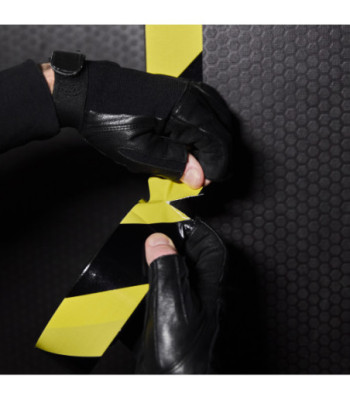 Defender Premium fabric adhesive tape with ERGO-Core - black/yellow - glossy - 50 mm x 50 m