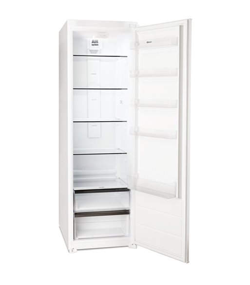 Gram KSI 301754 - Integreret køleskab