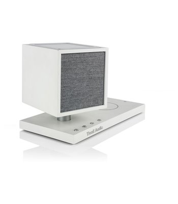 Tivoli Audio Revive bluetooth højttaler white/grey