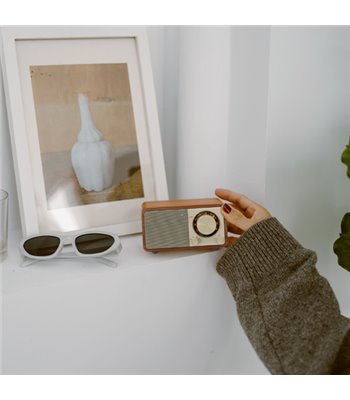 Sangean WR-7 Plus radio vintage walnut