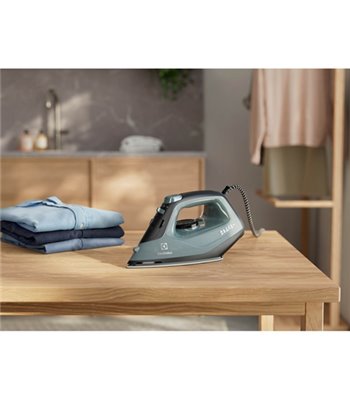 Electrolux E5SI2-6OG dampstrygejern