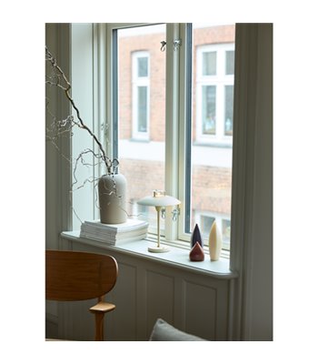 Halo Design Stepp 1-2-3 Cream bordlampe portable