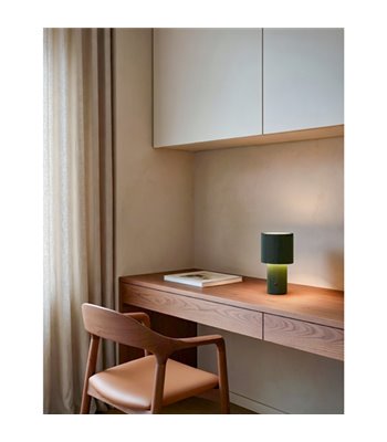 Herstal Iluma oliven grøn portable lampe
