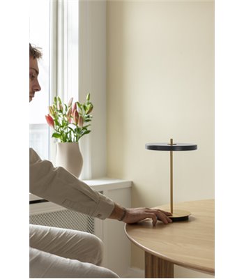 UMAGE Asteria Move antracit V2 bordlampe portable