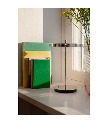UMAGE Asteria Move polished steel bordlampe portable