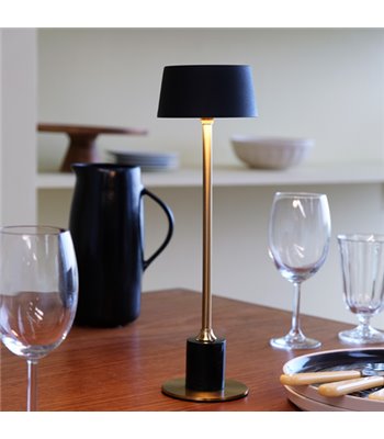 Dyberg Larsen Yoyo sort/messing portable bordlampe