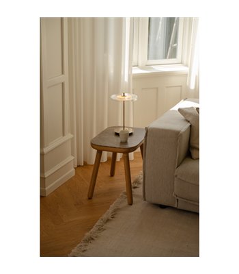 UMAGE Asteria Move glas/messing bordlampe portable