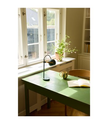Halo Design DC deep green portable bordlampe