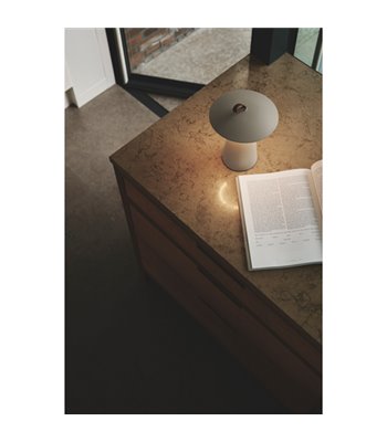 Nordlux Ara To-Go 2 sandfarvet portable lampe