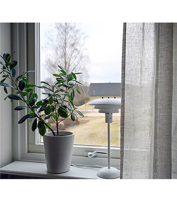 Aneta Epsilon hvid bordlampe