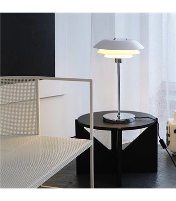 Dyberg Larsen DL31 mathvid bordlampe