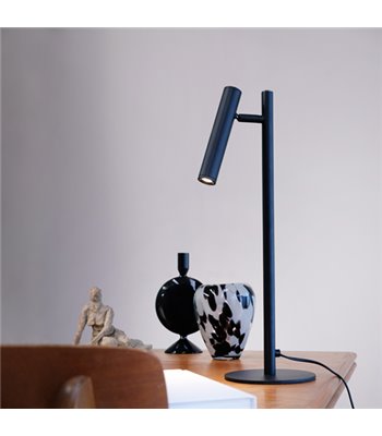 Dyberg Larsen Carlo mat sort bordlampe
