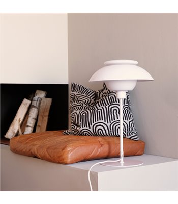 Dyberg Larsen Opus bordlampe