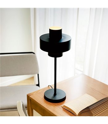 Dyberg Larsen  Stoke mat sort bordlampe