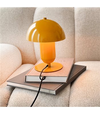 Dyberg Larsen Movie karry bordlampe