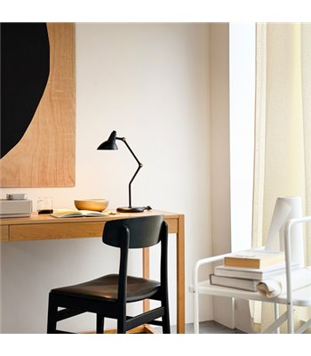 Dyberg Larsen Vela sort bordlampe