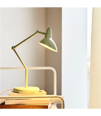 Dyberg Larsen Vela mint bordlampe