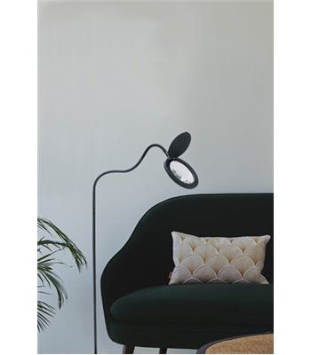 Halo Design Magni Light sort gulvlampe lup