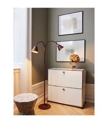 Halo Design Hygge 2 arme maroon gulvlampe