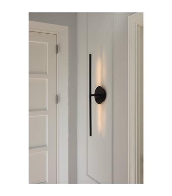 UMAGE Omni black væglampe
