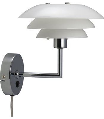 Dyberg Larsen DL20 opal væglampe