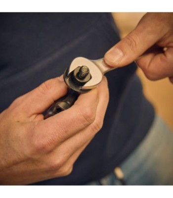 Gravity Thread adapter from 3/8" female to 1/4" male