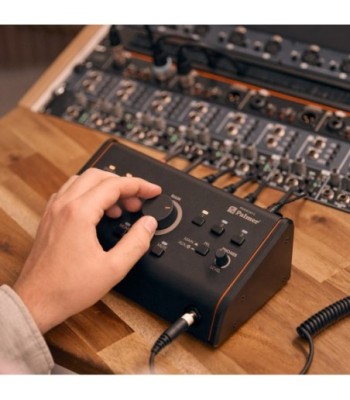 Palmer Active / Passive Studio Monitor Controller